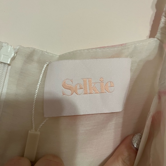 Selkie puff dress “kiss on the lips” medium - Picture 4 of 5